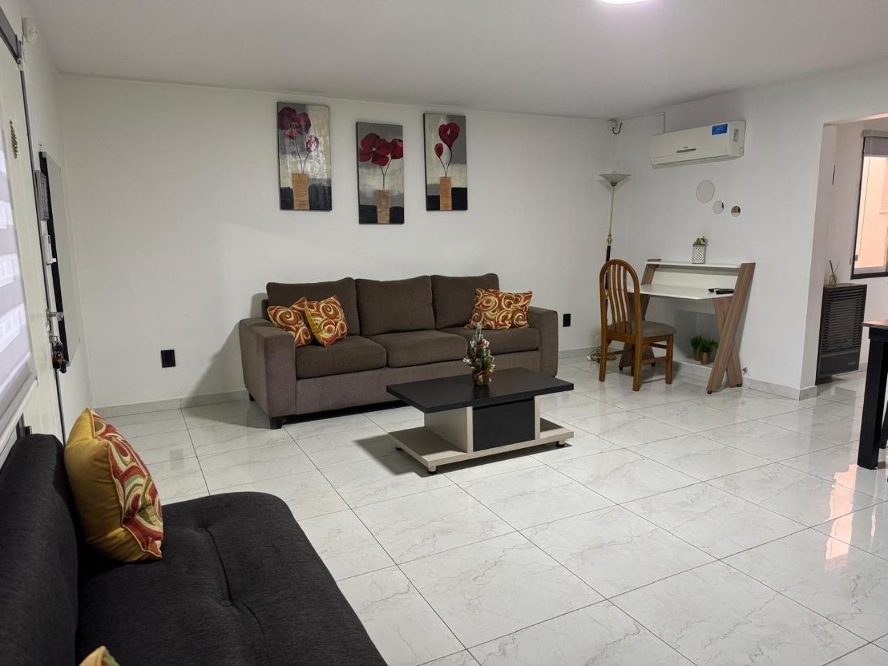 Casa Amplia Zona Semicentrica Con Cochera Holiday home Mendoza
