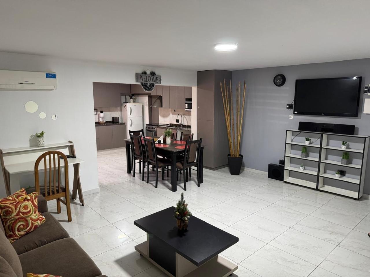 Casa Amplia Zona Semicentrica Con Cochera Holiday home Mendoza